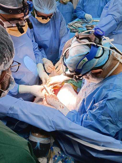 he heart of a 26-year-old man beat in a 19-year-old youth. The doctors of RML Hospital started the heart transplant surgery on the evening of January 8 and the heart was transplanted into the body of the youth on the morning of January 9.