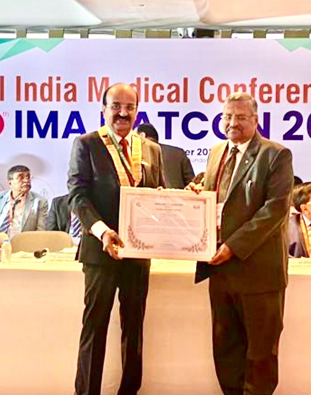IMA National President Dr. Bhanushali honored Dr. Acharya