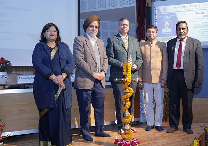 The helpline launched in 2016 received ten million calls, with six hundred thousand people staying in regular contact, out of which two hundred ten thousand people quit tobacco completely. Prompt to make an Image