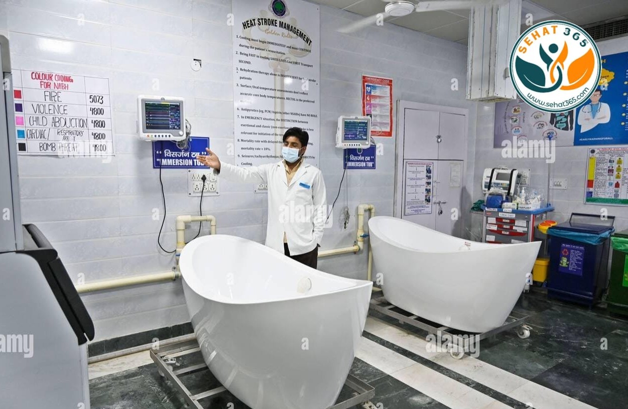 Atal Bihari Vajpayee Institute of Medical Sciences and Ram Manohar Lohia Hospital have set up a special heat stroke unit for patients affected by stroke or heat stroke.