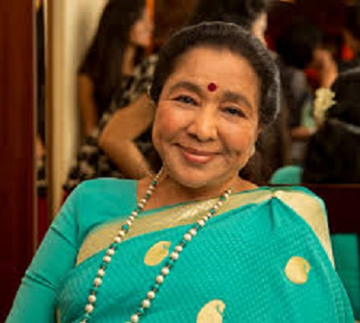 Famous singer Asha Bhosle took her last breath at Breach Candy Hospital